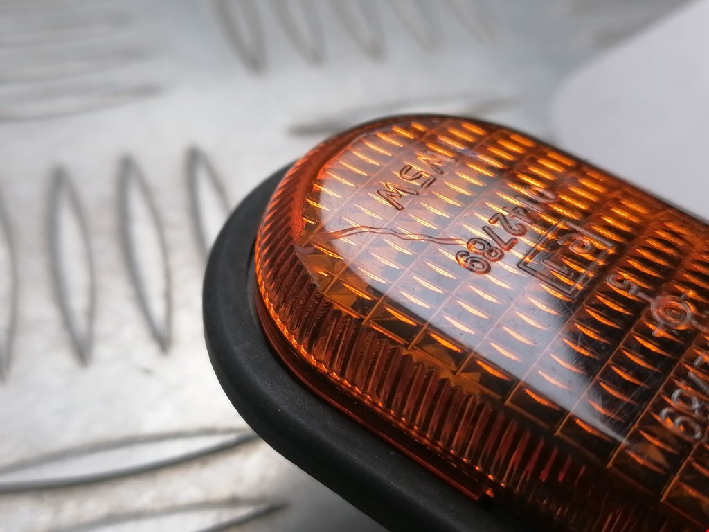 Повторитель на крыло RENAULT Kangoo 1997-2008