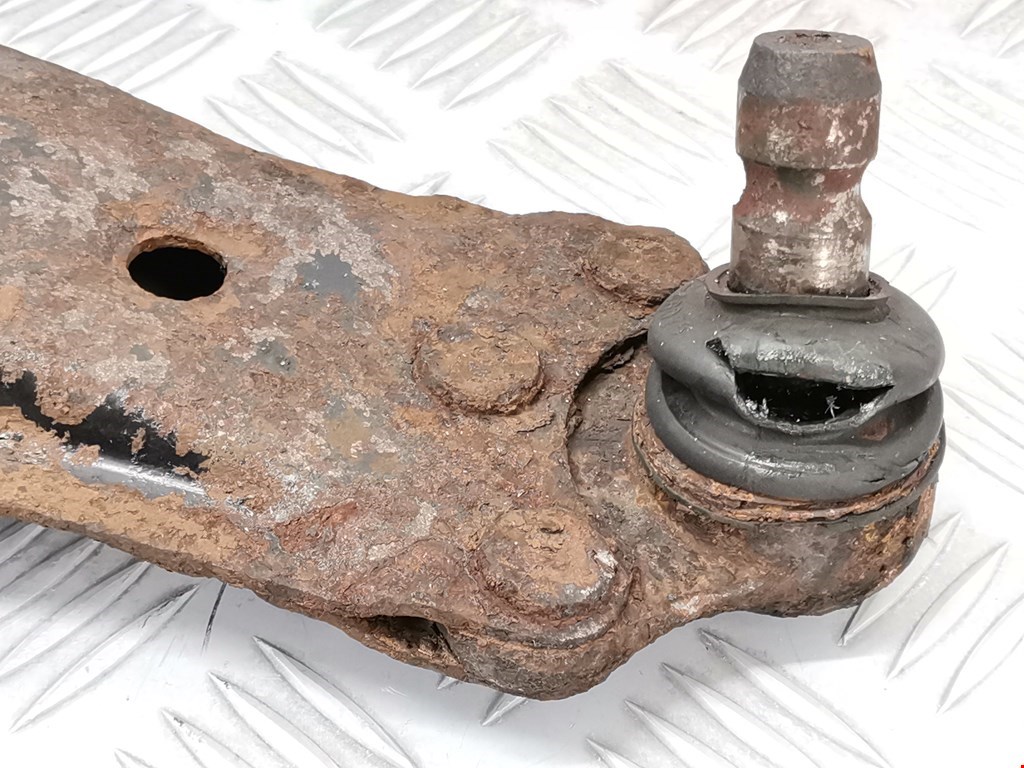 Рычаг передний правый OPEL Astra H/Family 2004-2015