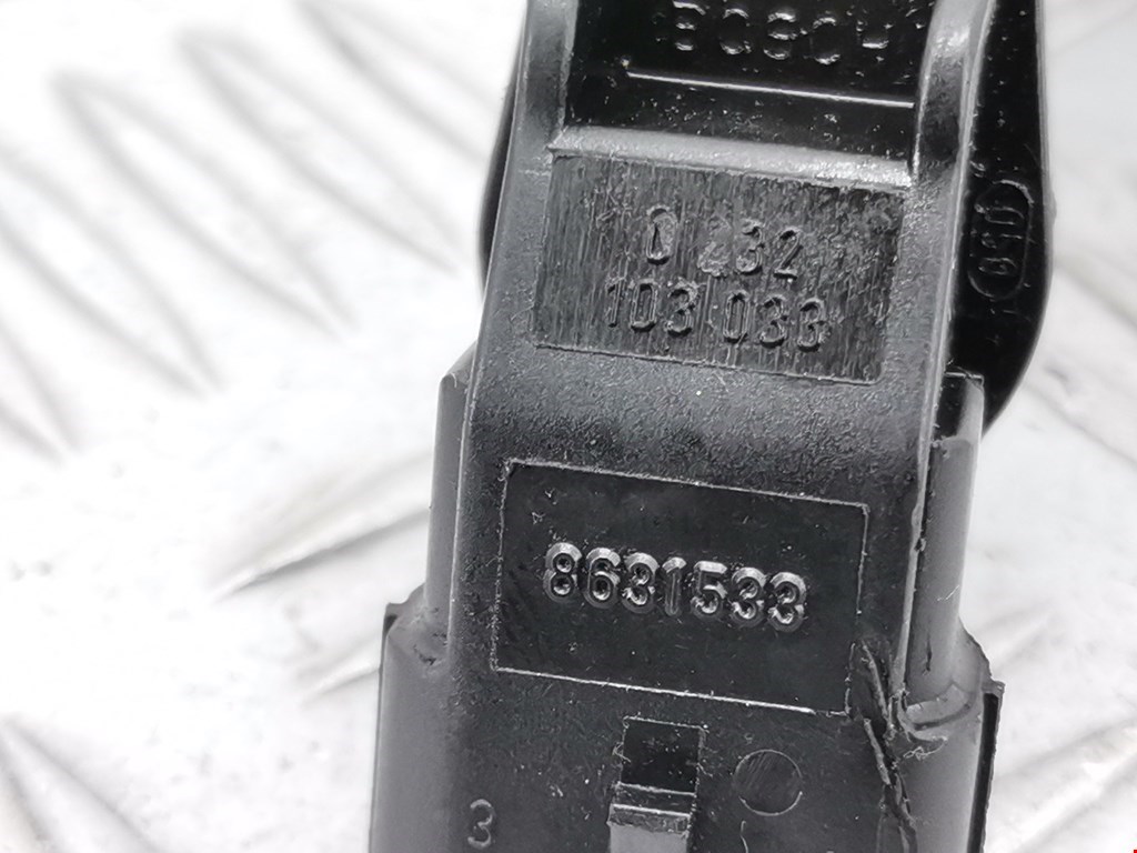 Датчик положения распредвала VOLVO XC90 2002-2014