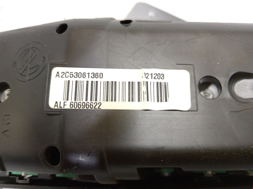 Панель приборов (щиток) ALFA ROMEO 159 2005-2011