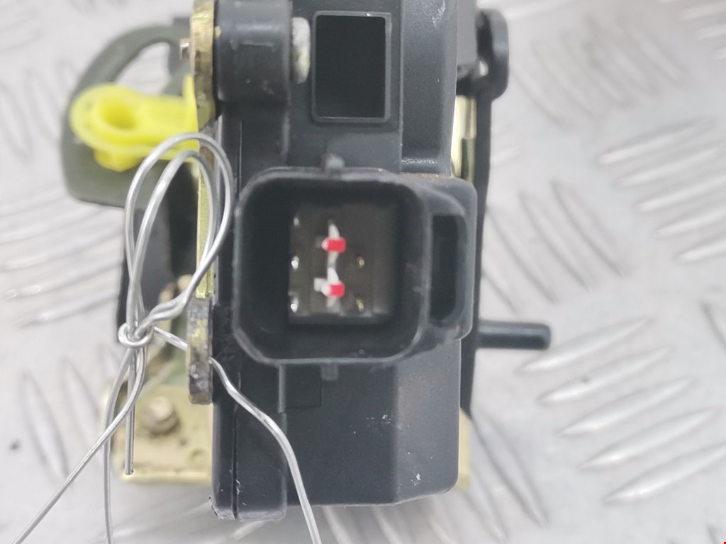 Замок двери задней правой HYUNDAI Terracan 2001-2006