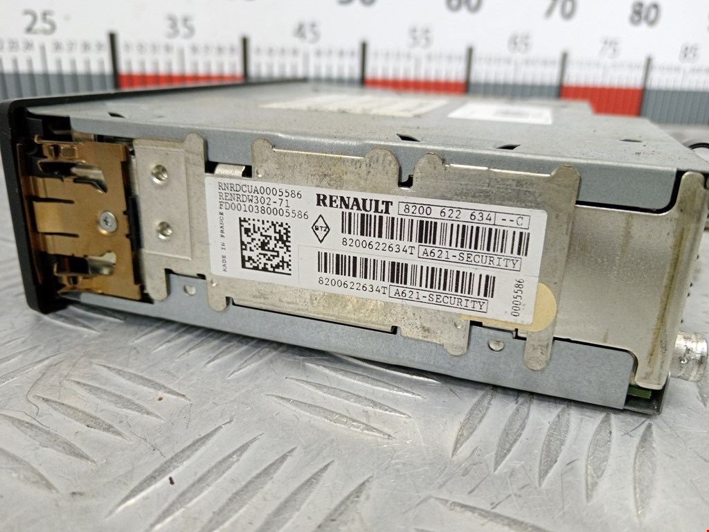 Магнитола RENAULT Espace 2003-2014