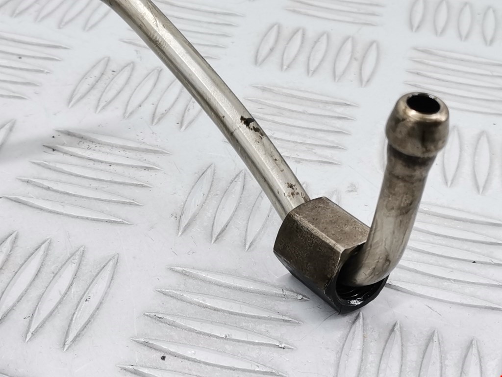 Трубка нагнетателя AUDI A3 8P 2003-2013