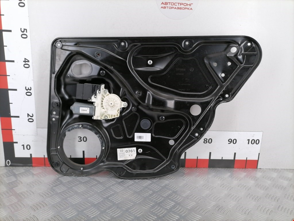 Стеклоподъемник задний правый VOLKSWAGEN Passat B6 2005-2011