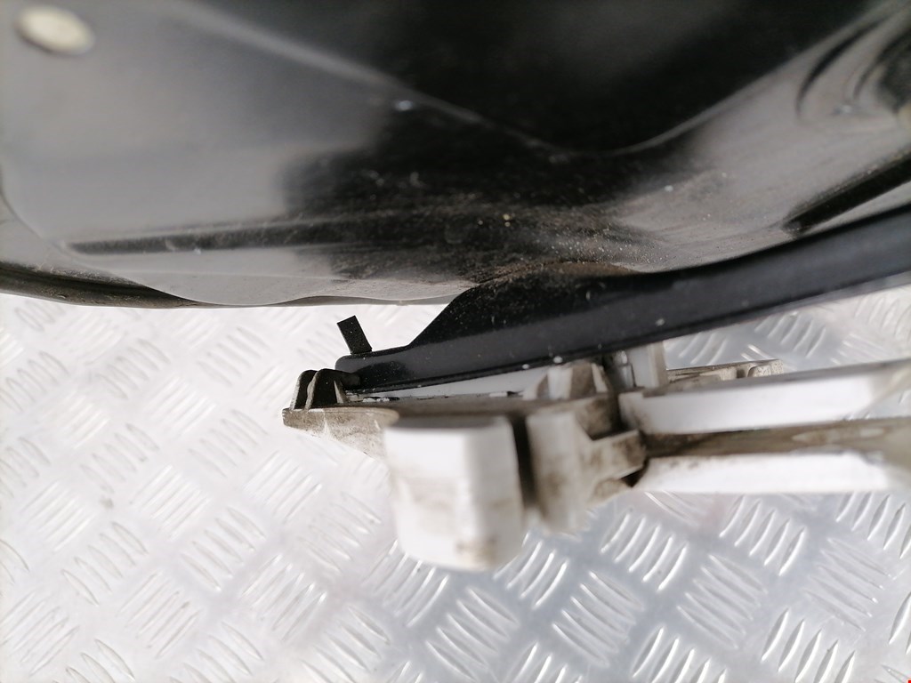 Стеклоподъемник задний правый VOLKSWAGEN Passat B6 2005-2011