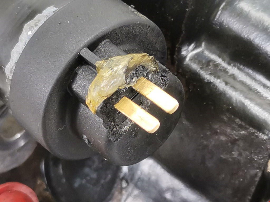 ТНВД (топливный насос высокого давления) VOLVO V70 II 2000-2007