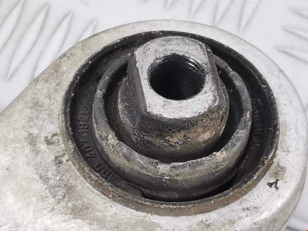 Рычаг передний правый AUDI A4 B5 1995-2001