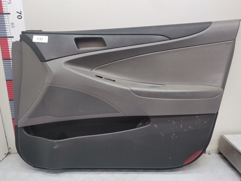 Обшивка двери передняя правая HYUNDAI Sonata VI YF 2009-2014