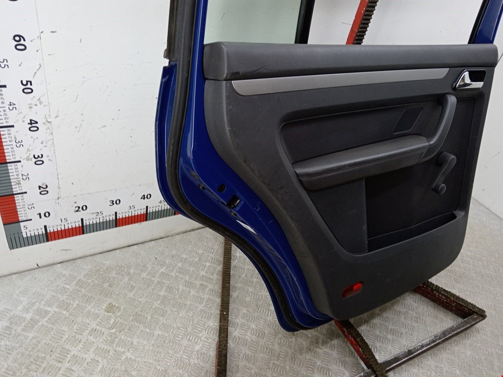Дверь задняя левая VOLKSWAGEN Touran 2003-2010