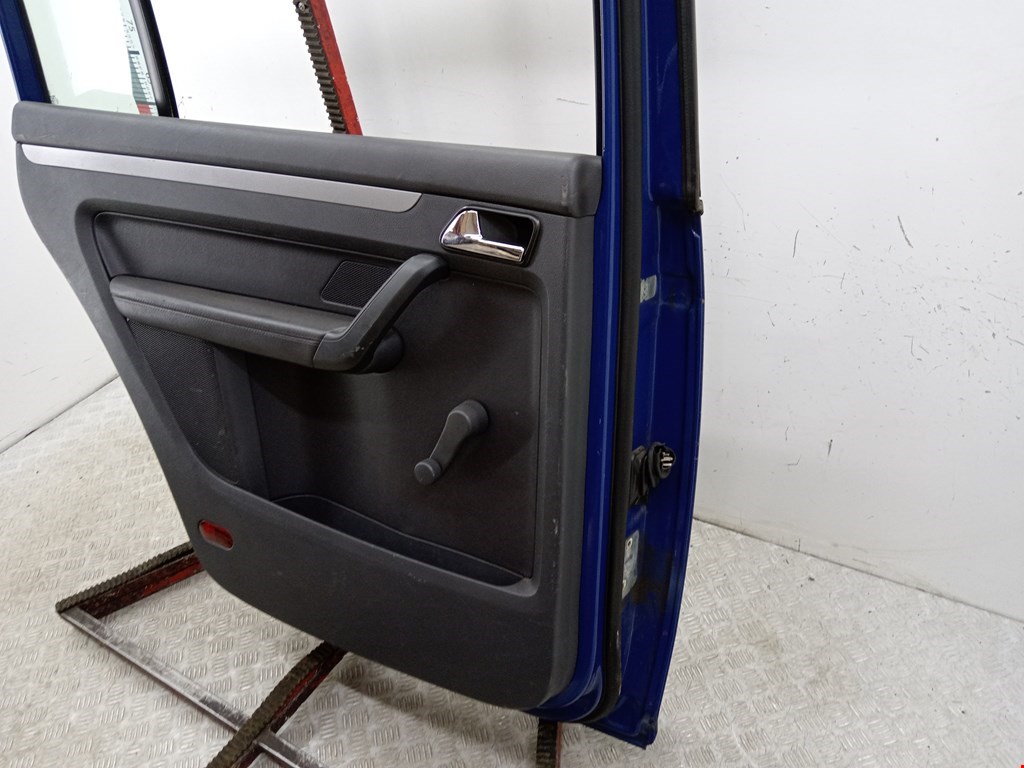 Дверь задняя левая VOLKSWAGEN Touran 2003-2010