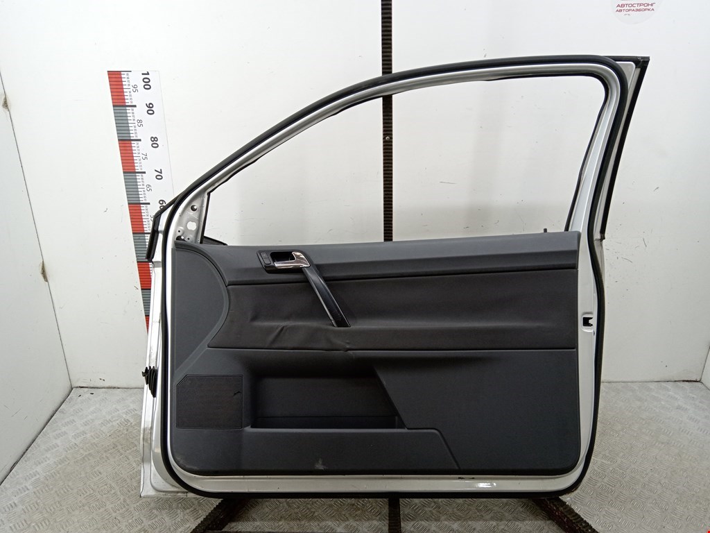 Дверь передняя правая VOLKSWAGEN Polo IV 2001-2009