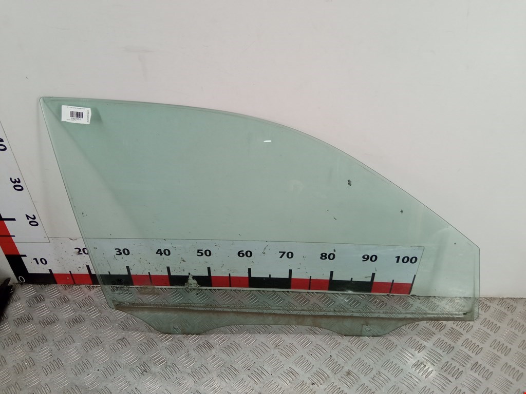 Стекло двери переднее правое HYUNDAI Tucson l 2004-2010