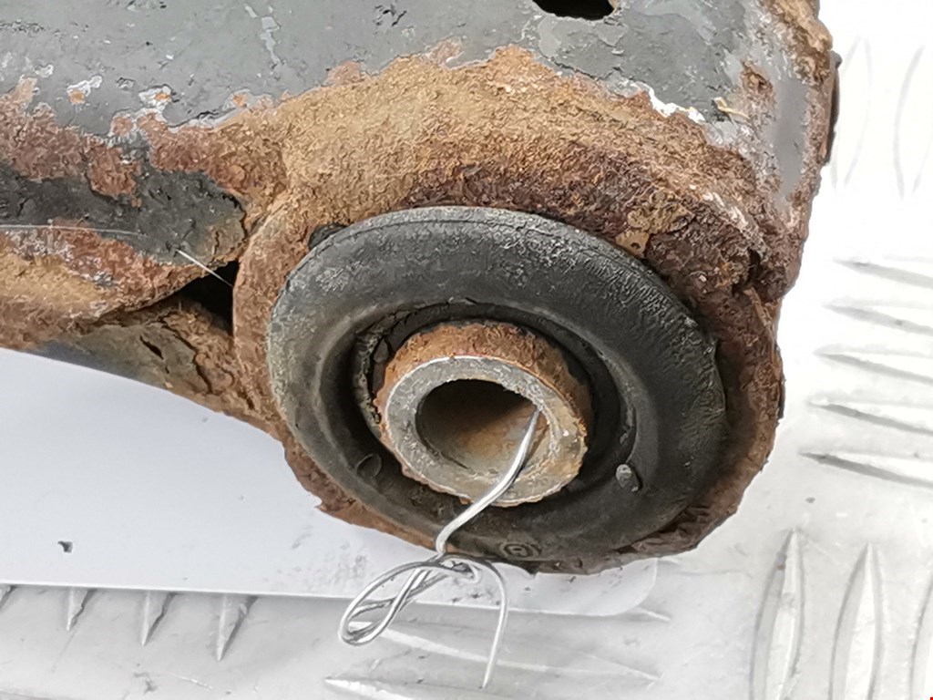 Рычаг передний правый OPEL Astra G 1998-2005