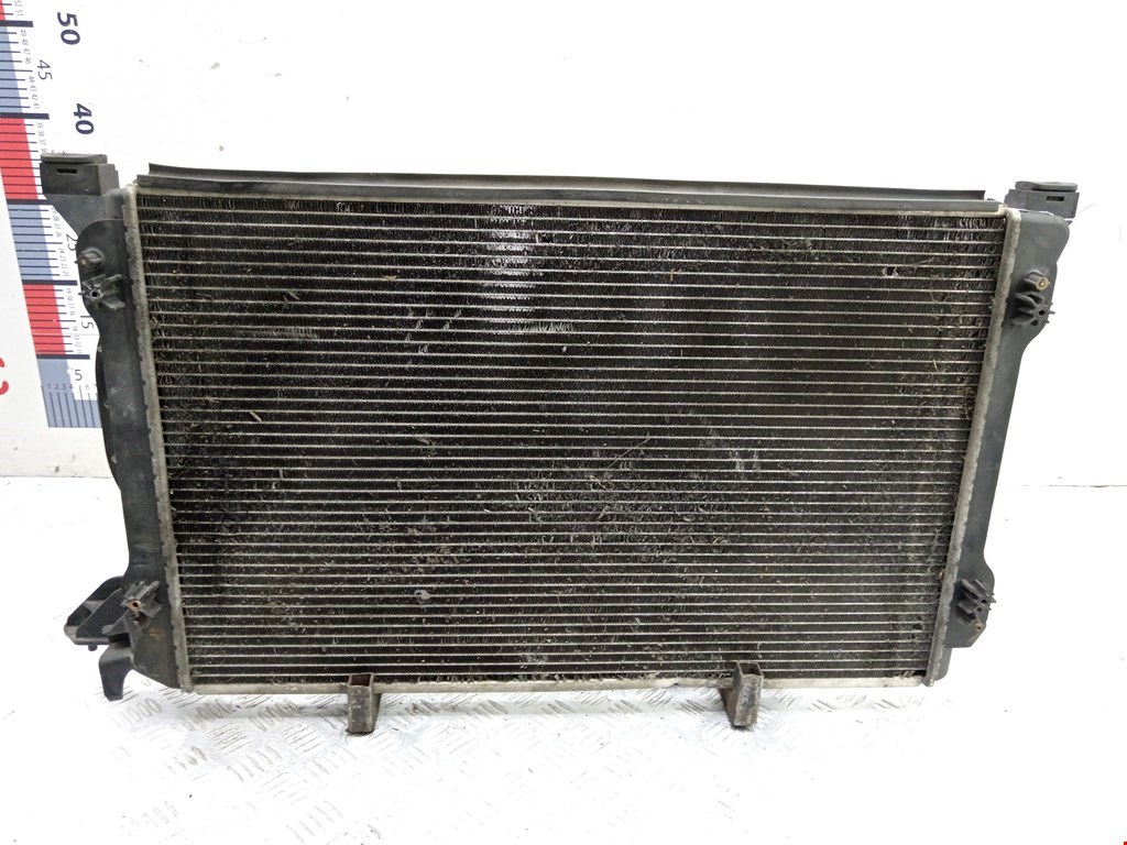 Радиатор основной AUDI A4 B7 2004-2007
