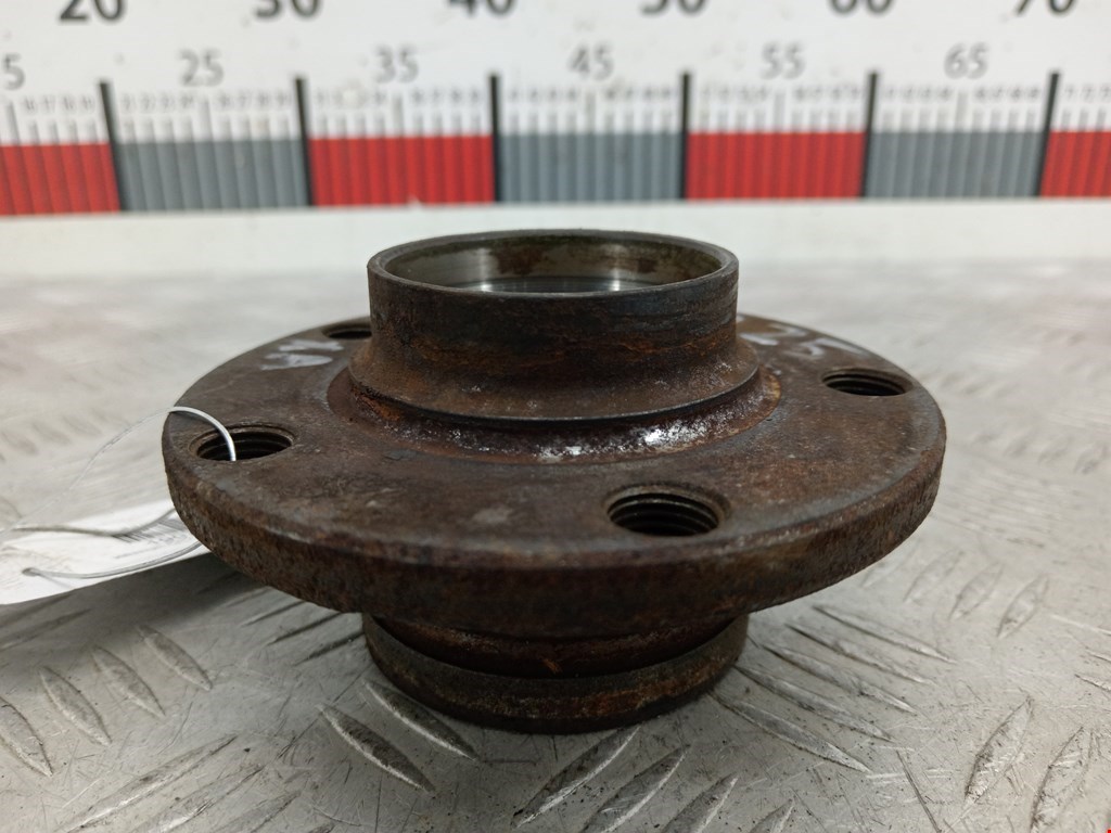 Ступица задняя правая VOLKSWAGEN Polo IV 2001-2009