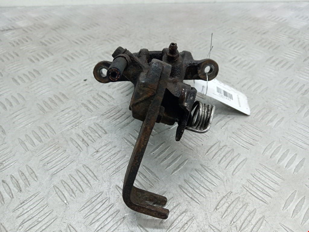 Суппорт задний левый NISSAN Almera N16 2000-2006