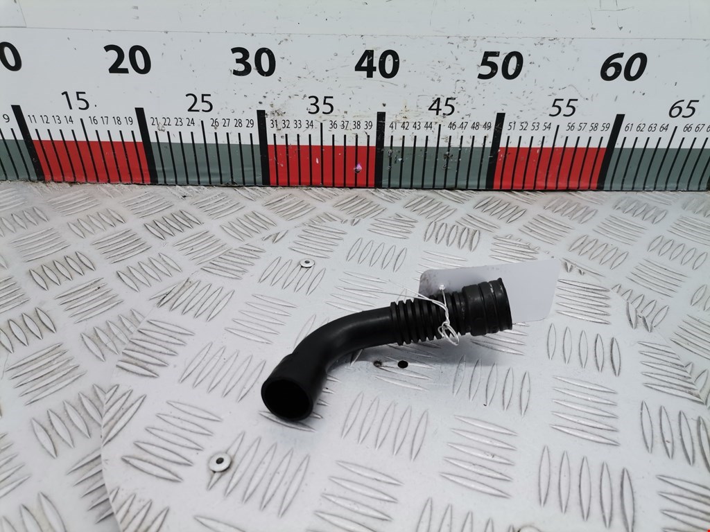 Трубка картерных газов AUDI A3 8P 2003-2013