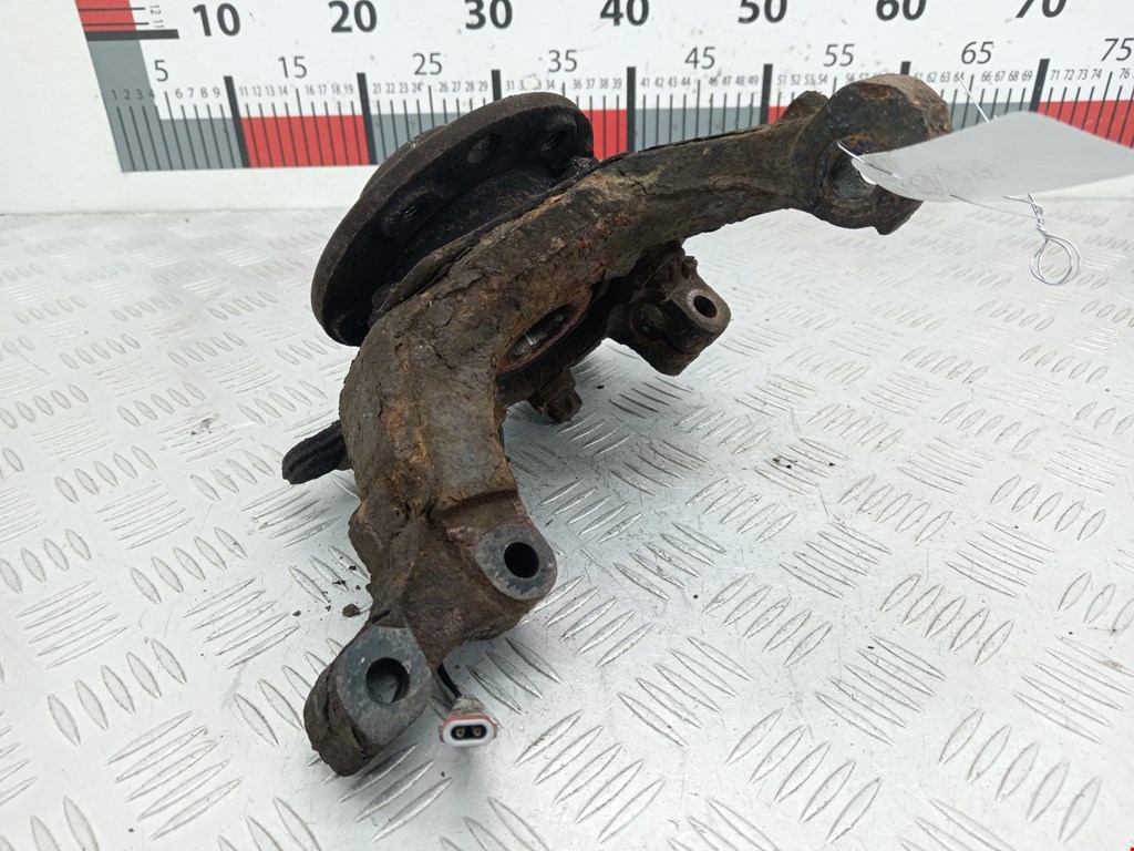 Ступица передняя правая OPEL Astra H/Family 2004-2015