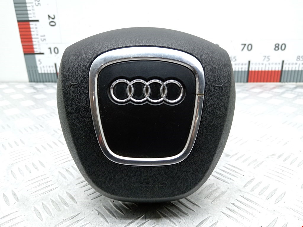 Подушка безопасности в рулевое колесо AUDI A4 B7 2004-2007