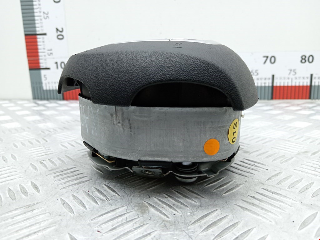 Подушка безопасности в рулевое колесо AUDI A4 B7 2004-2007