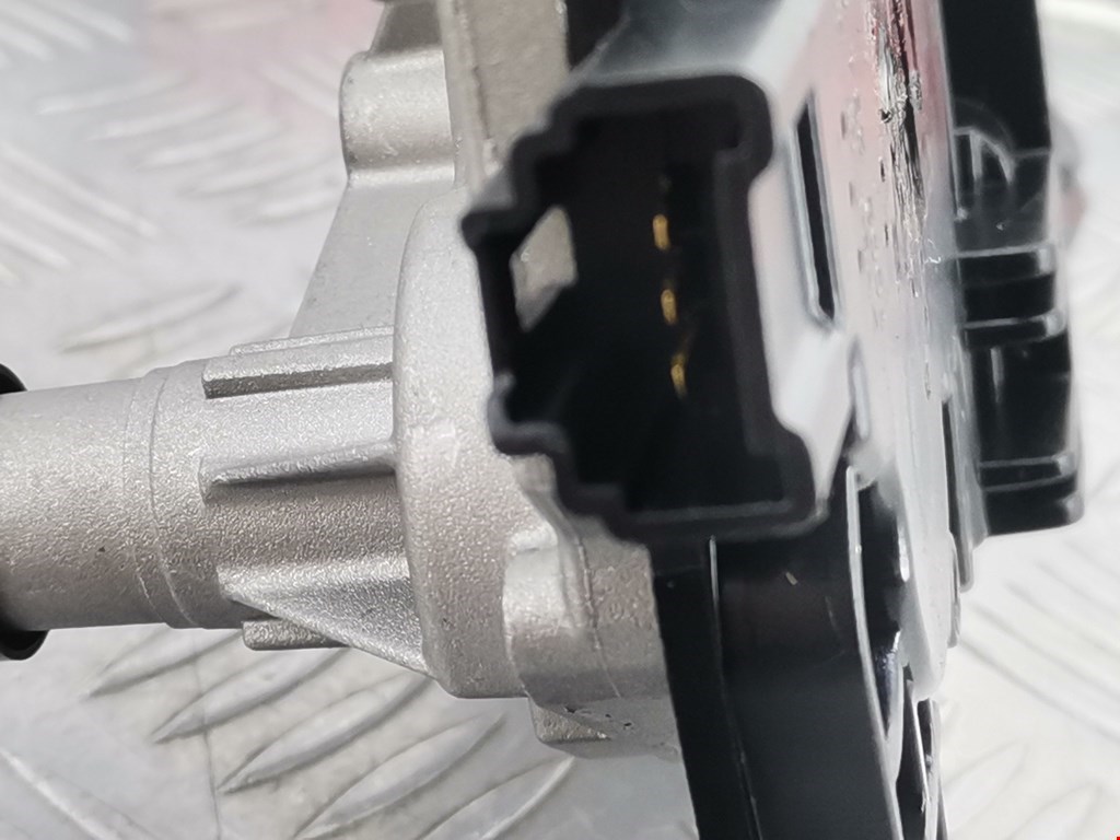 Моторчик стеклоочистителя задний RENAULT Koleos HY 2008-2016