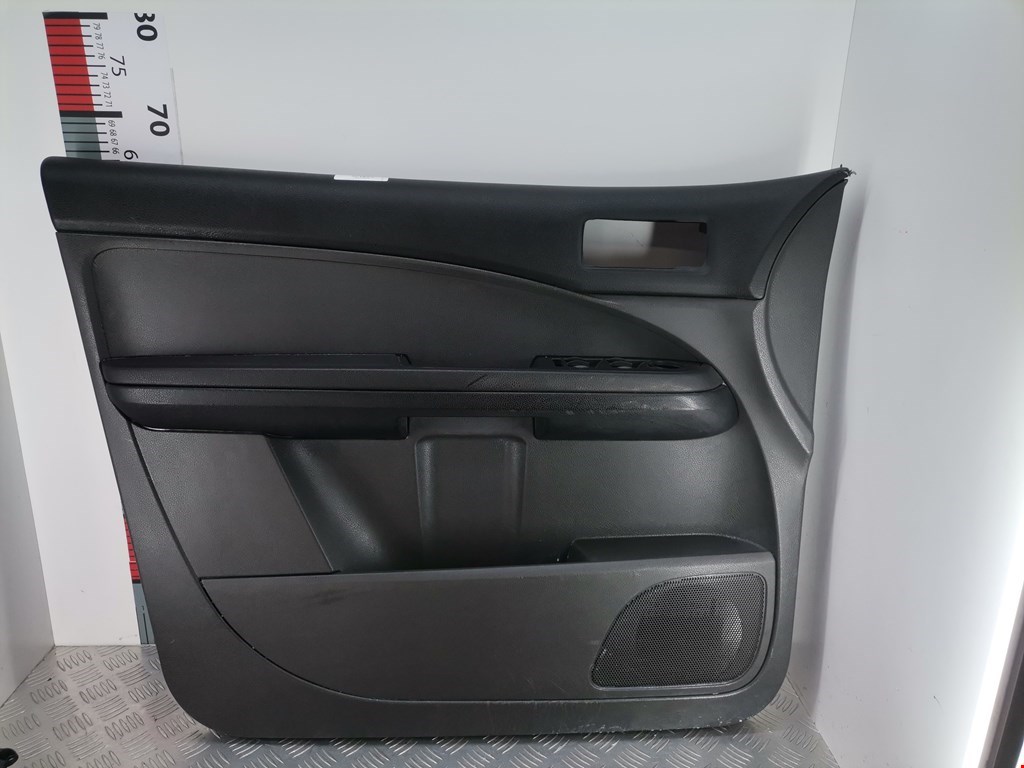 Обшивка двери передняя левая FORD C-MAX 2003-2010