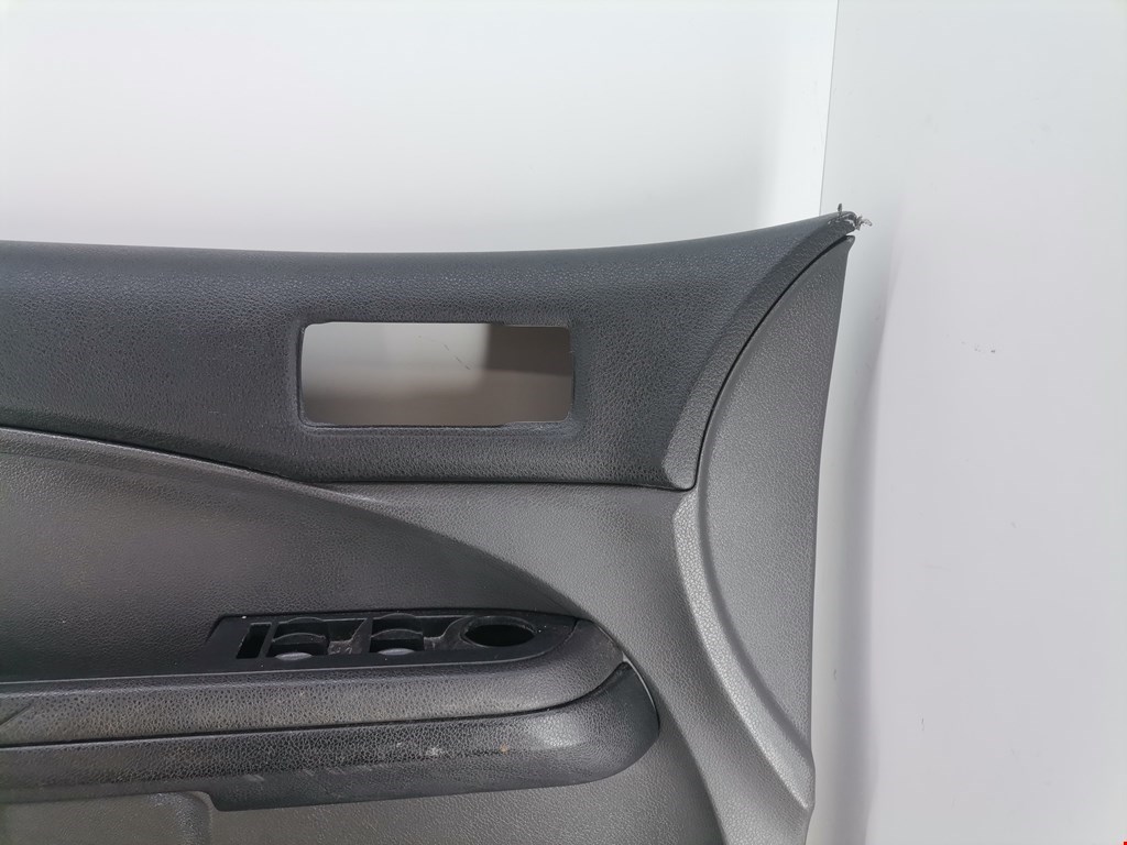Обшивка двери передняя левая FORD C-MAX 2003-2010