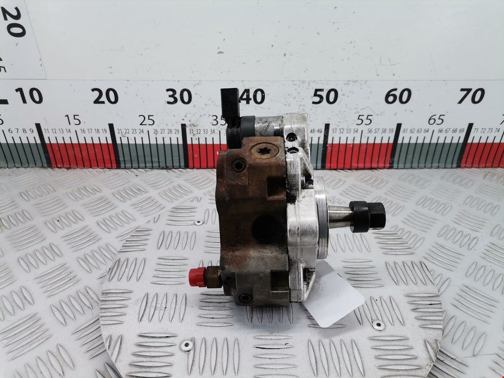 ТНВД (топливный насос высокого давления) BMW 1er E81\E87 2004-2011