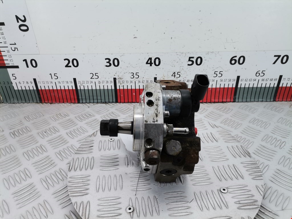 ТНВД (топливный насос высокого давления) BMW 1er E81\E87 2004-2011