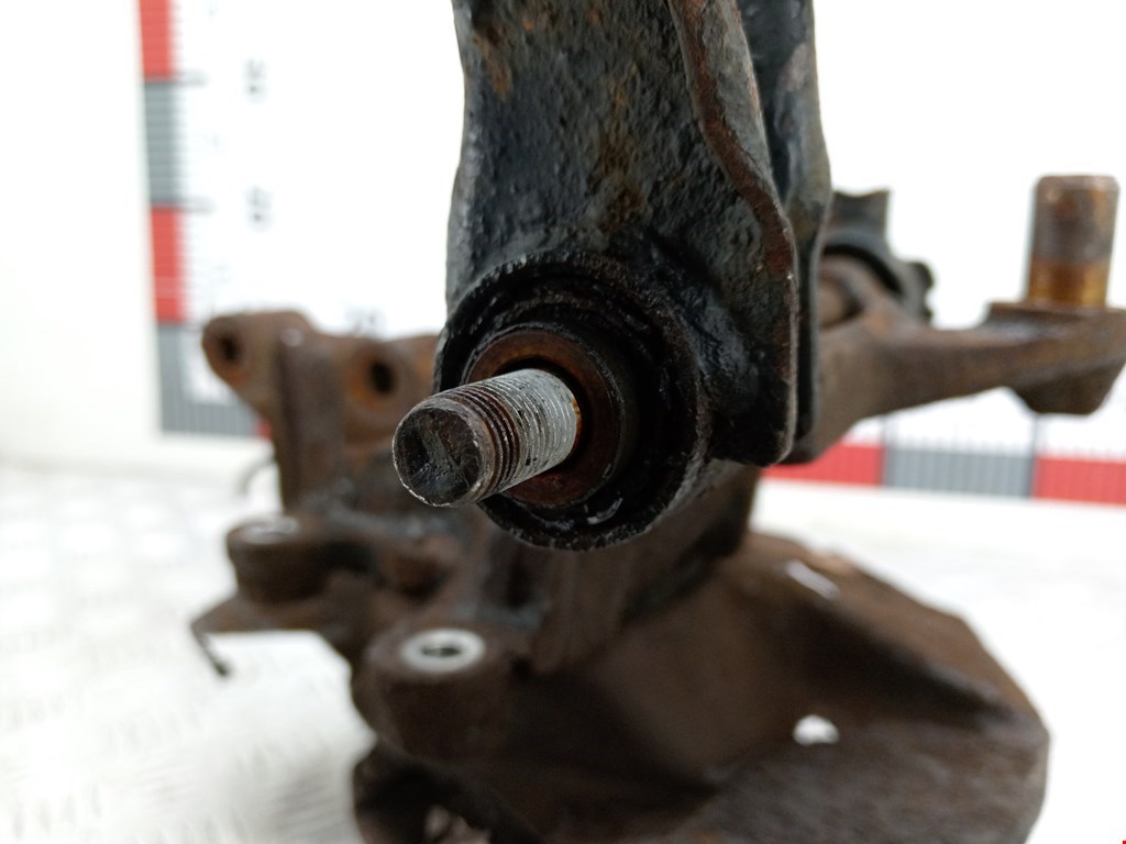 Ступица задняя левая MAZDA Xedos 6 1992-1999