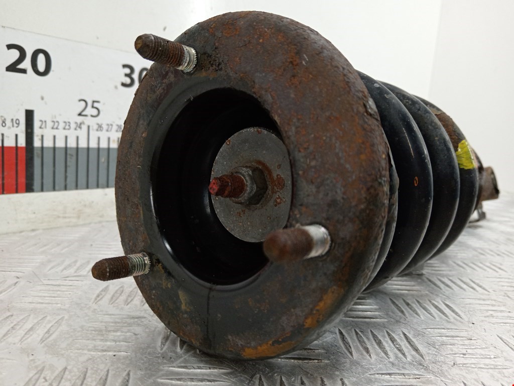 Амортизатор передний правый MITSUBISHI L200 KB 2006-2015