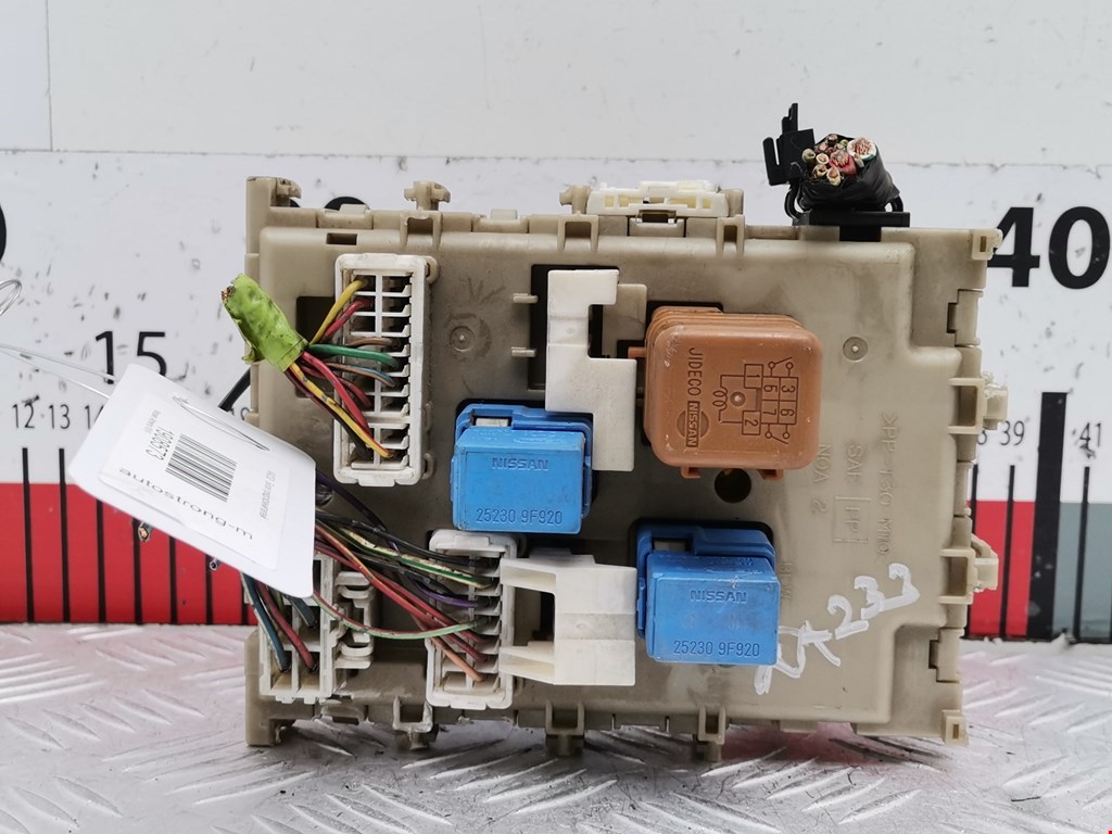 Датчик уровня в бачок омывателя NISSAN Almera N16 2000-2006