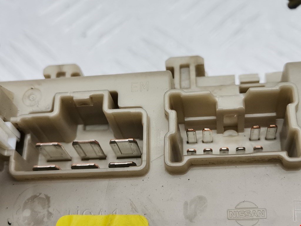 Датчик уровня в бачок омывателя NISSAN Almera N16 2000-2006