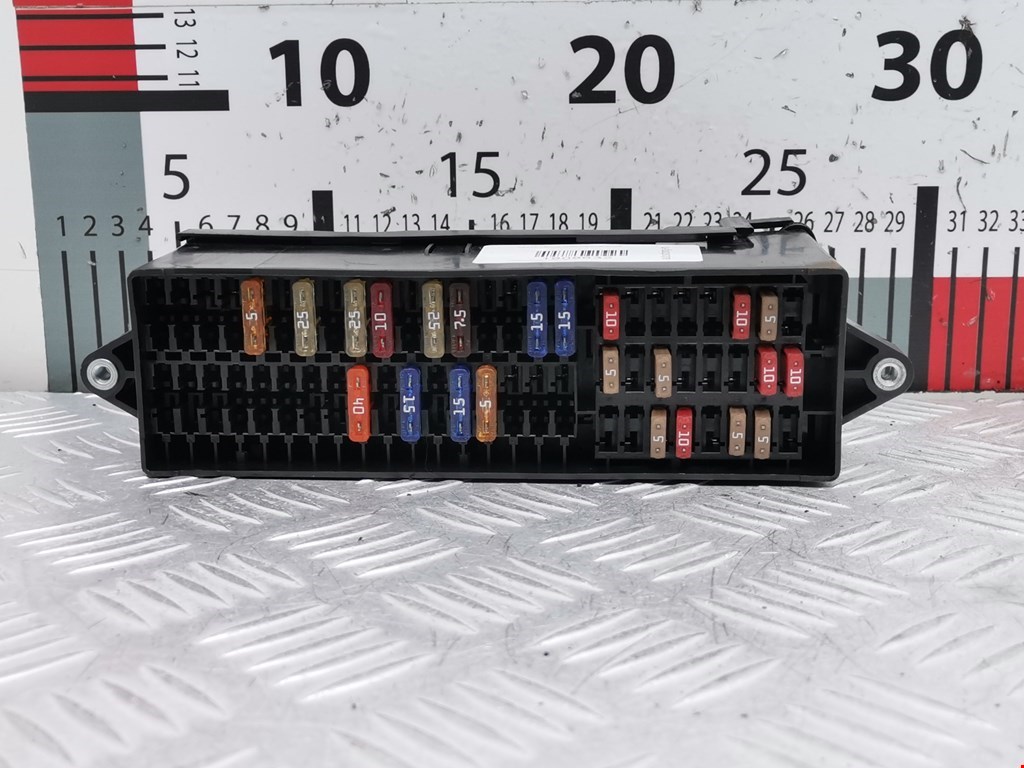 Датчик уровня в бачок омывателя VOLKSWAGEN Touran 2003-2010