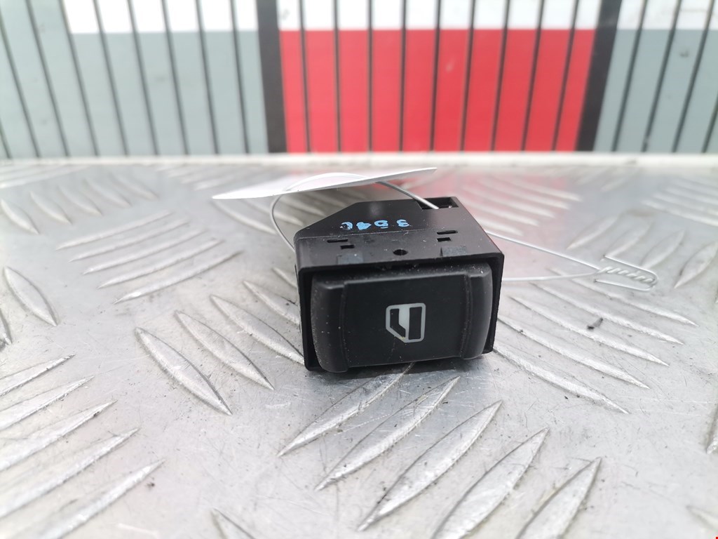 Кнопка стеклоподъемника VOLKSWAGEN Passat B5 1997-2005