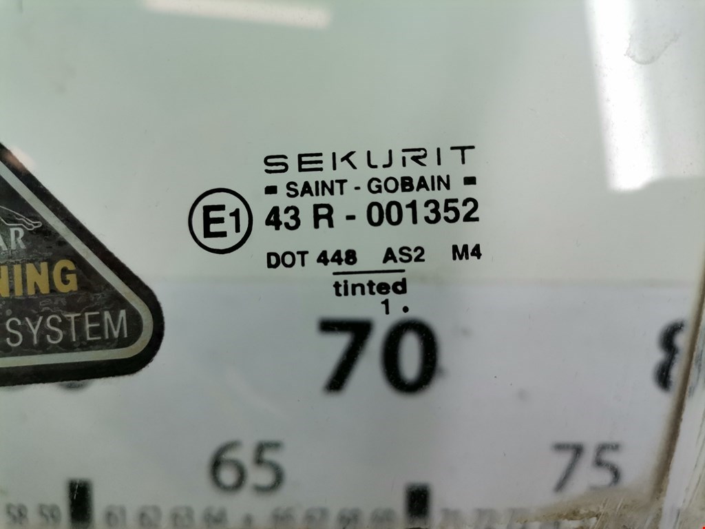 Стекло двери переднее левое JAGUAR X-Type 2001-2009