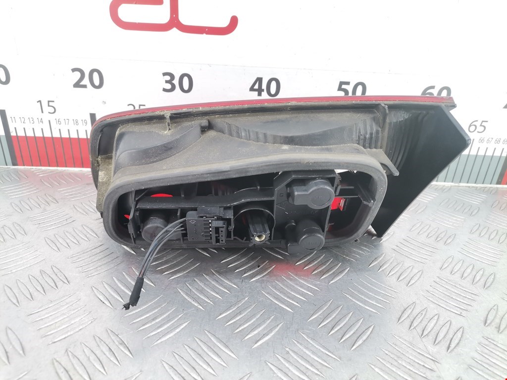 Фонарь задний внутренний левый RENAULT Laguna 2001-2007