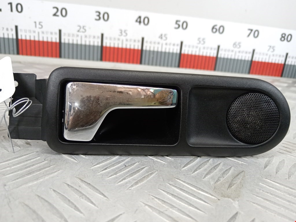 Ручка дверная задняя внутренняя правая VOLKSWAGEN Golf IV 1997-2003