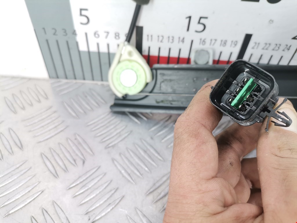 Стеклоподъемник задний правый OPEL Antara 2006-2015