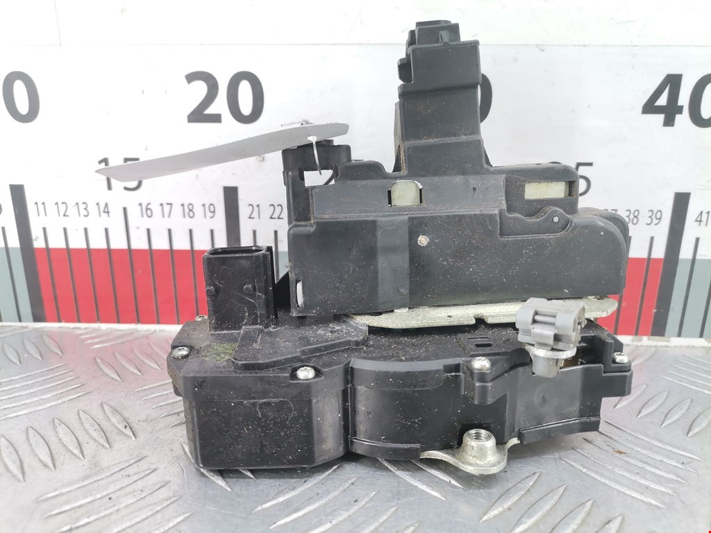 Замок двери задней правой OPEL Antara 2006-2015