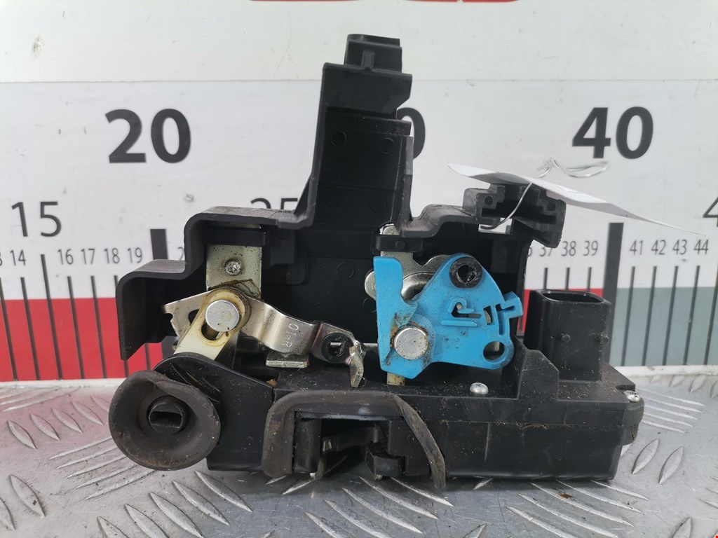 Замок двери задней правой OPEL Antara 2006-2015