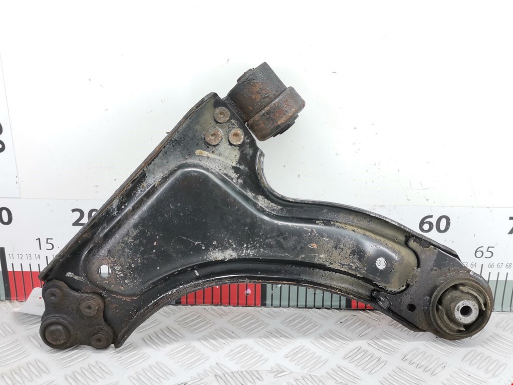 Рычаг передний правый OPEL Corsa C 2000-2006