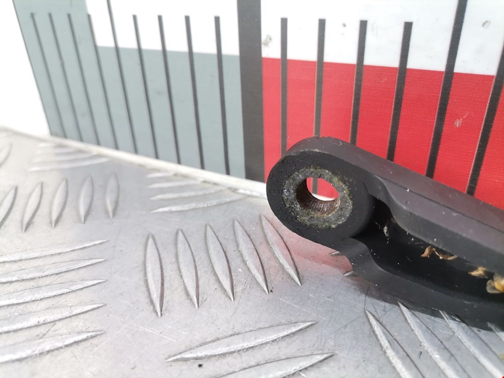 Поводок дворника задний (заднего) AUDI A6 C5 1997-2004