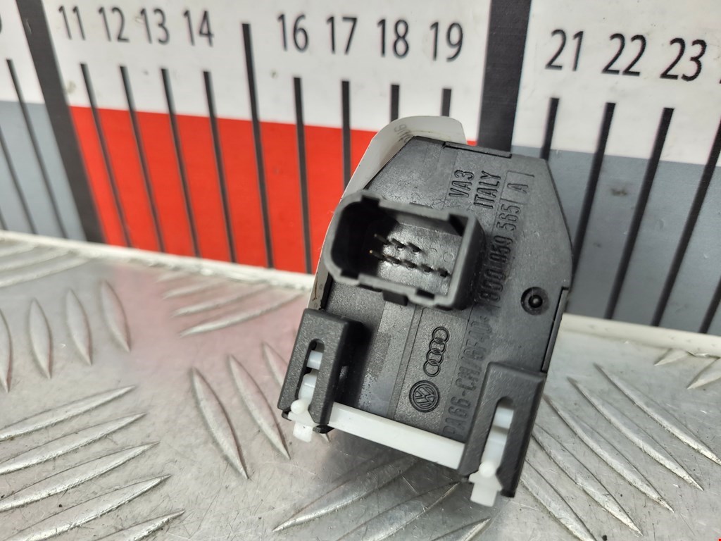 Блок управления зеркалами AUDI A4 B5 1995-2001