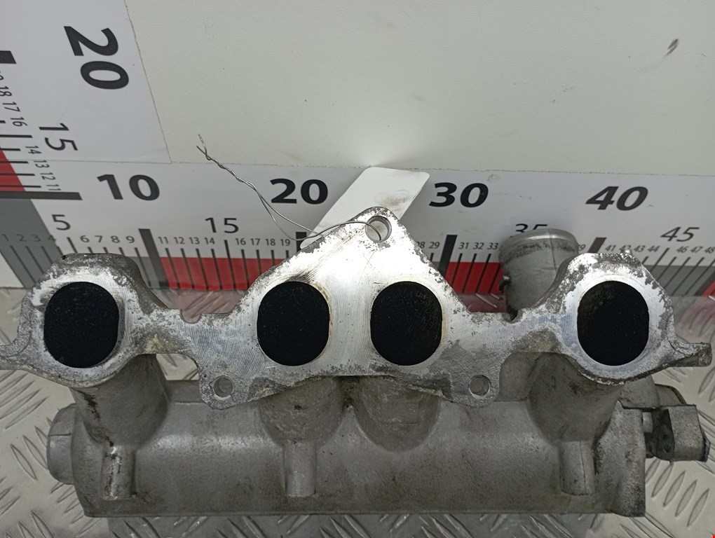 Коллектор впускной NISSAN Primera P11 1996-2002