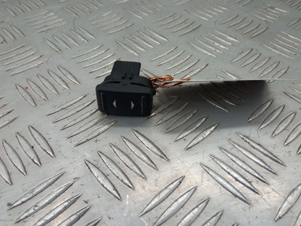 Кнопка стеклоподъемника FORD C-MAX 2003-2010