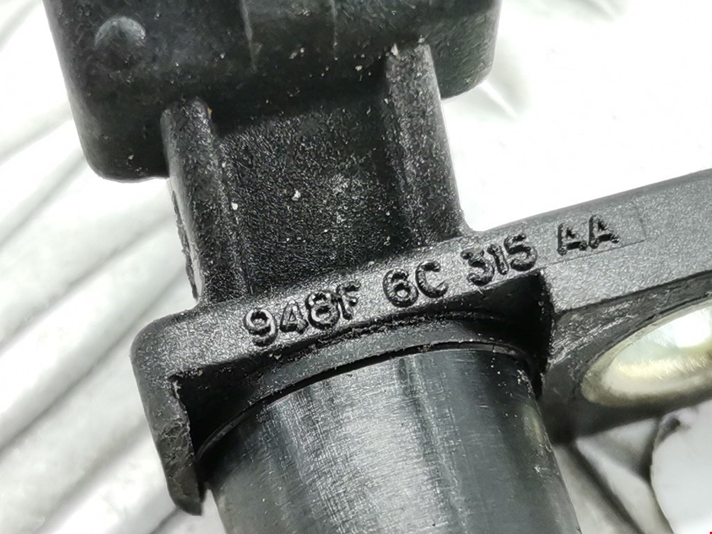 Датчик положения коленвала FORD Mondeo II 1996-2000