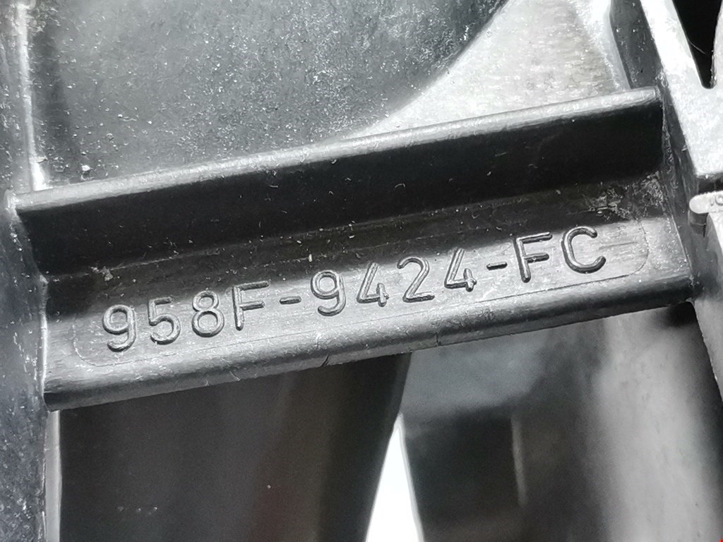 Коллектор впускной FORD Mondeo II 1996-2000