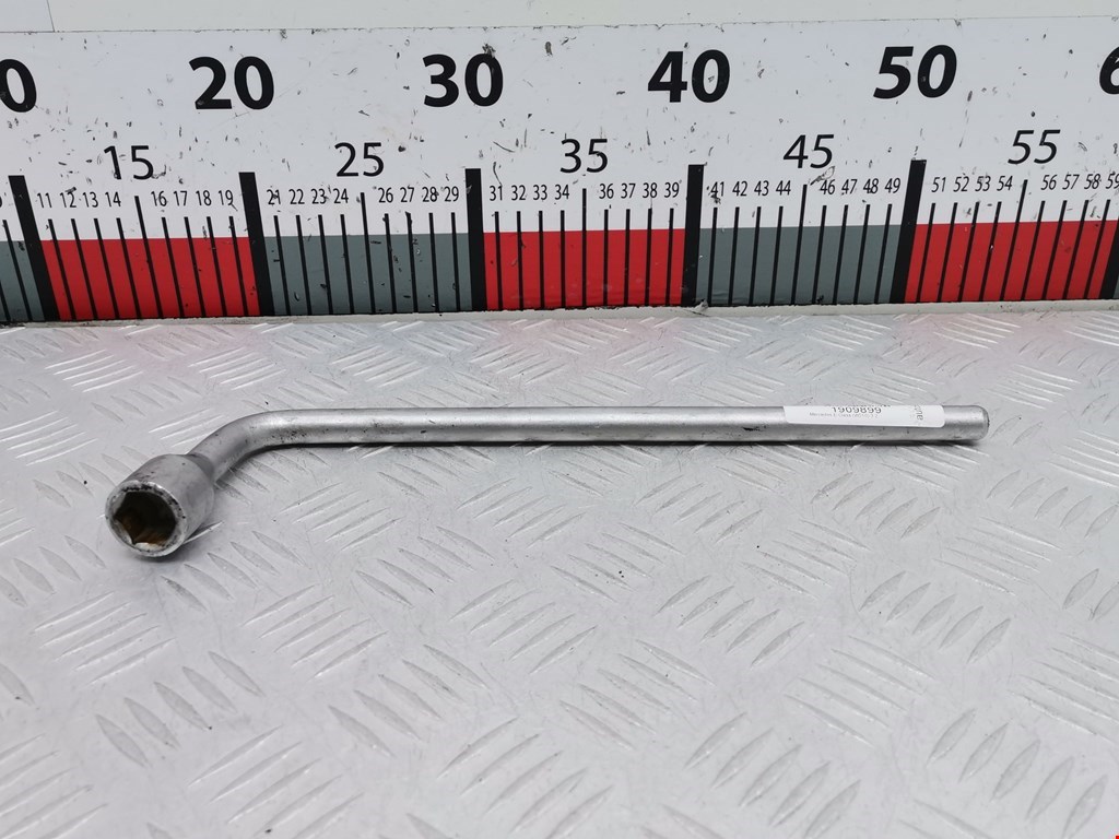 Ключ балонный MERCEDES-BENZ E-Class W210, S210 1995-2002