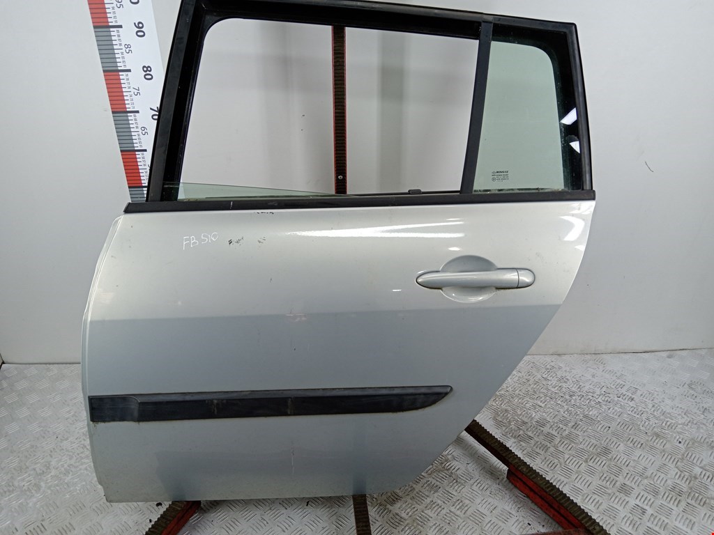 Дверь задняя левая RENAULT Megane II 2002-2009